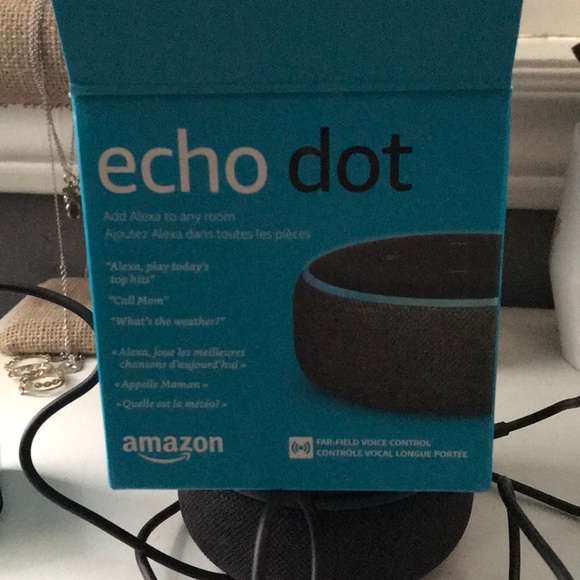 Echo dot. - Picture 2 of 2
